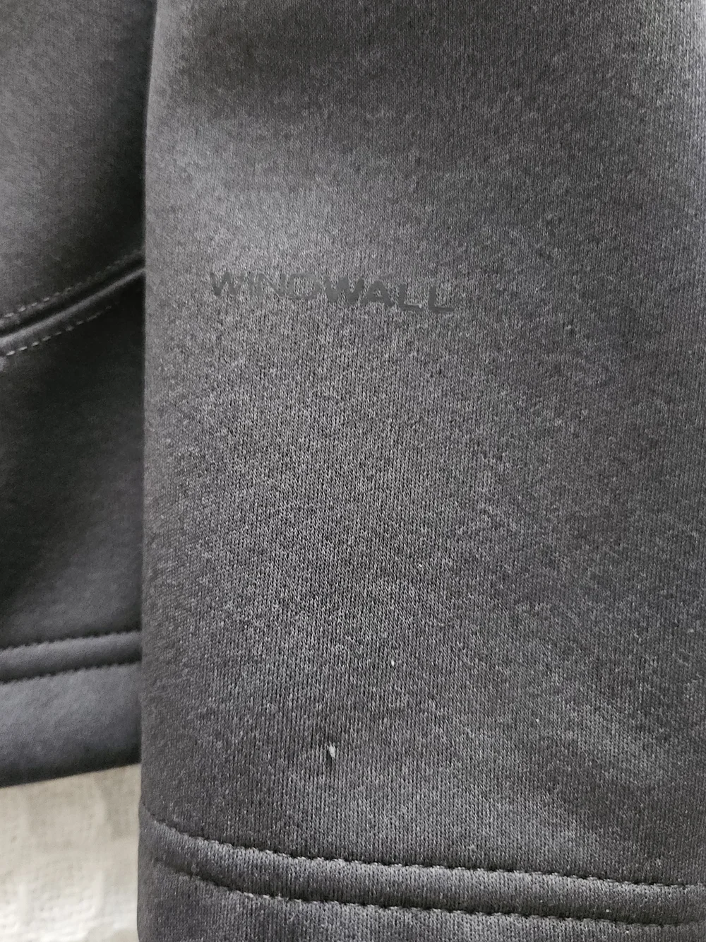 The North Face Men’s Small Full-Zip Softshell Jacket - Dark Gray,
